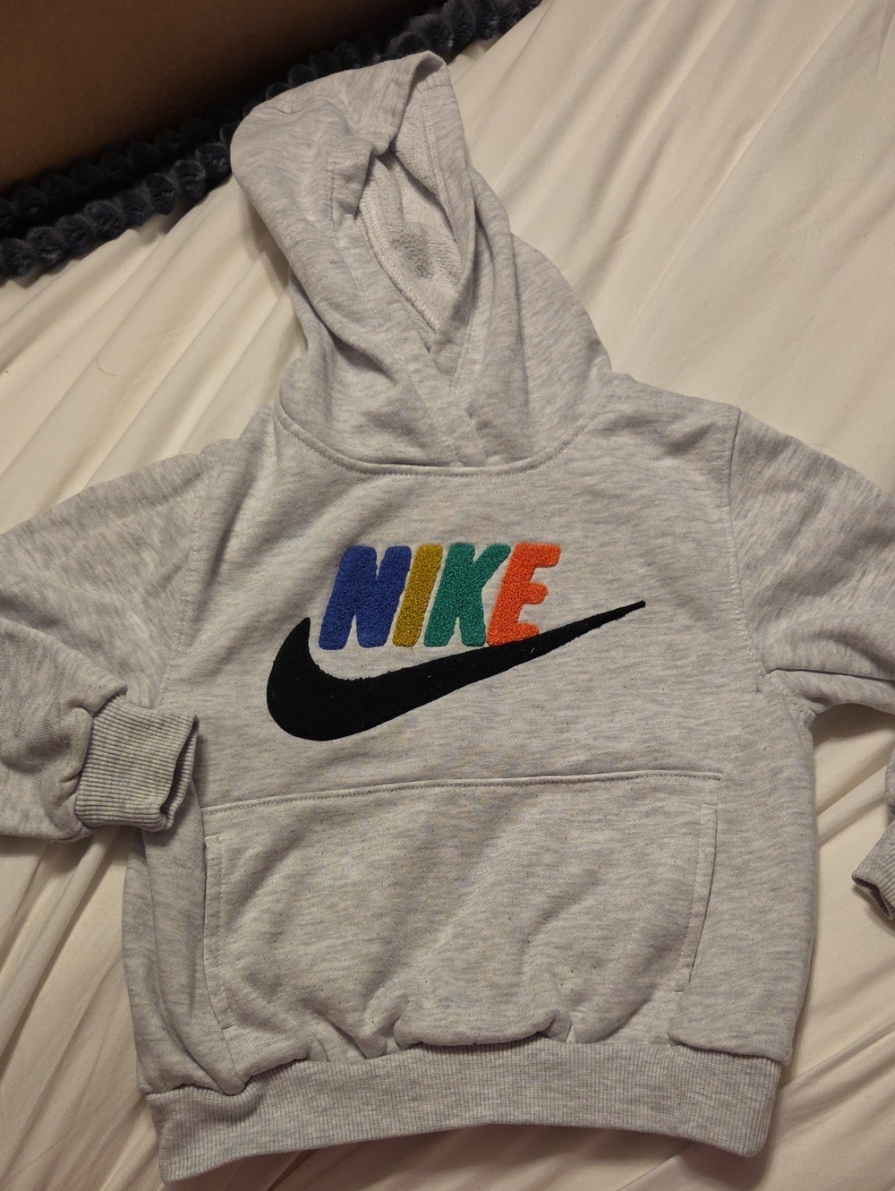 Nike Kids Light Gray Hoodie with Rainbow NIKE Logo and Black Swoosh